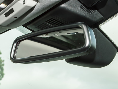 View mirror trim